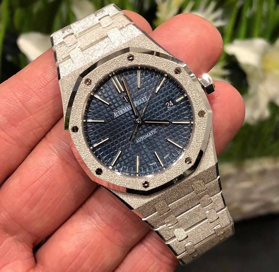 Audemars Piguet Pay and Salaries in Australia: Insights from Reddit