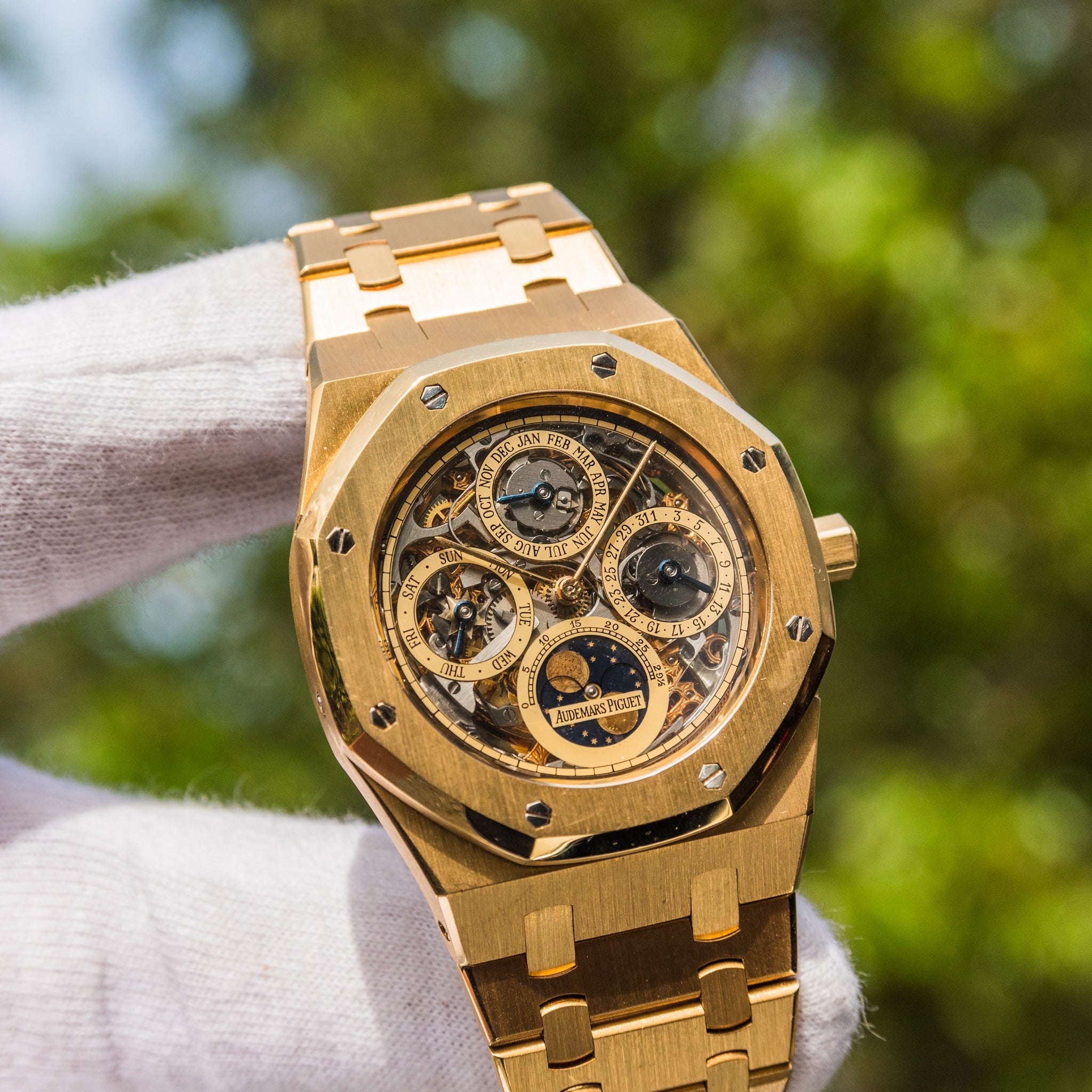 Explore Audemars Piguet Info Fran 20 Price List in the UK - Latest Offers