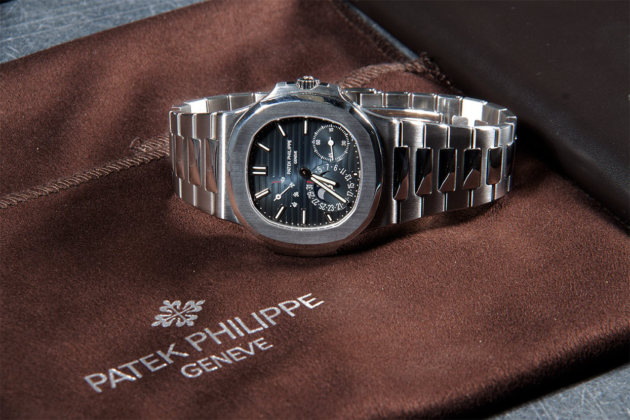 Patek Philippe Automatic Watch Repair Services: Expert Swiss Technicians