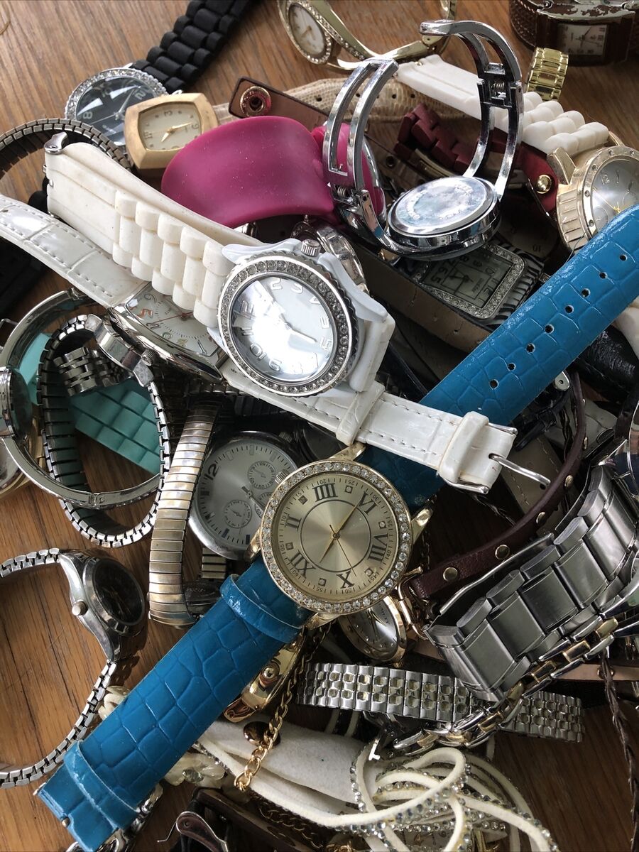 Buy Bulk Lot Vintage Watches – Huge Selection of Men's & Women's Timepieces